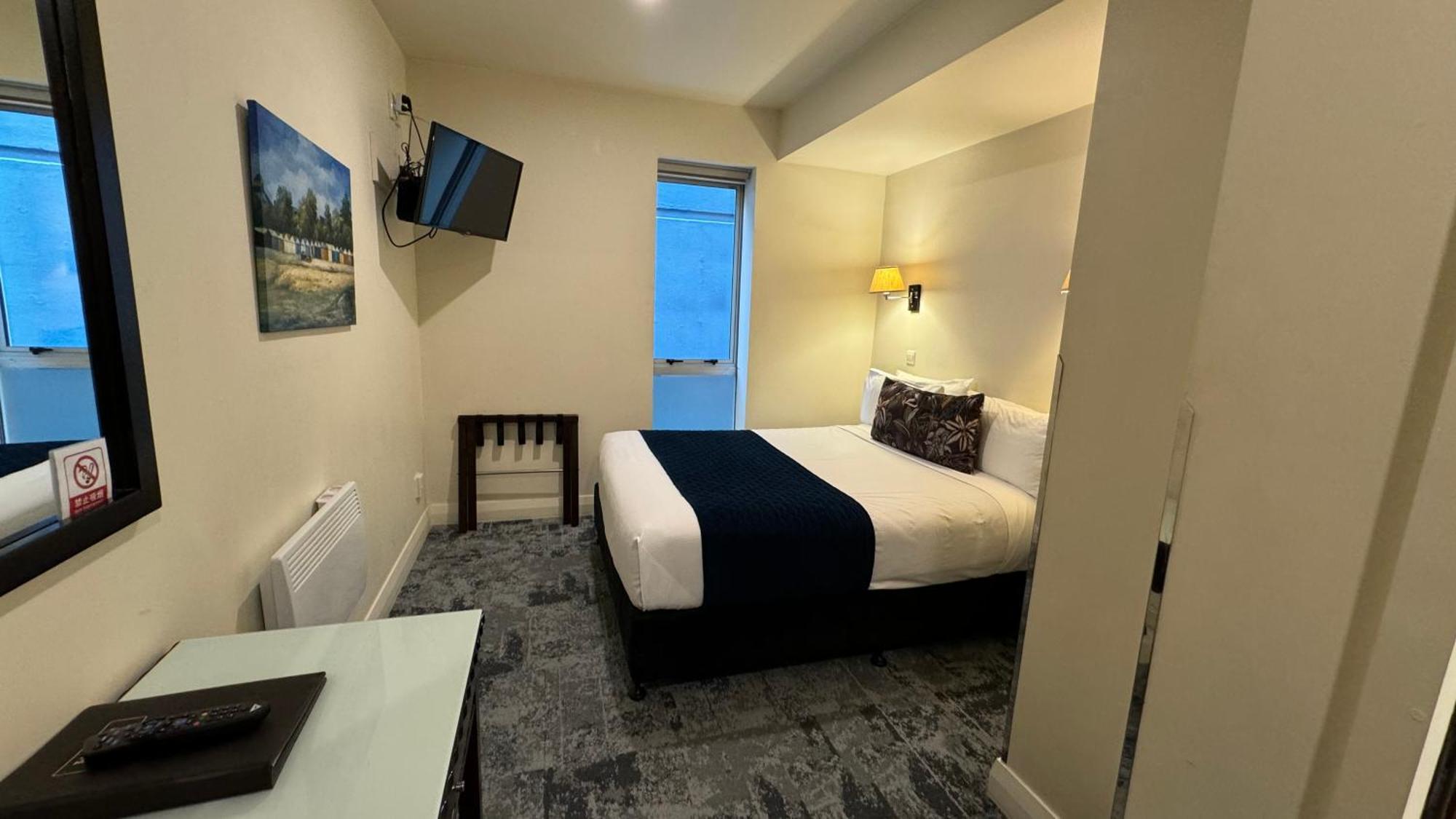 Trinity Hotel Уелингтън Екстериор снимка