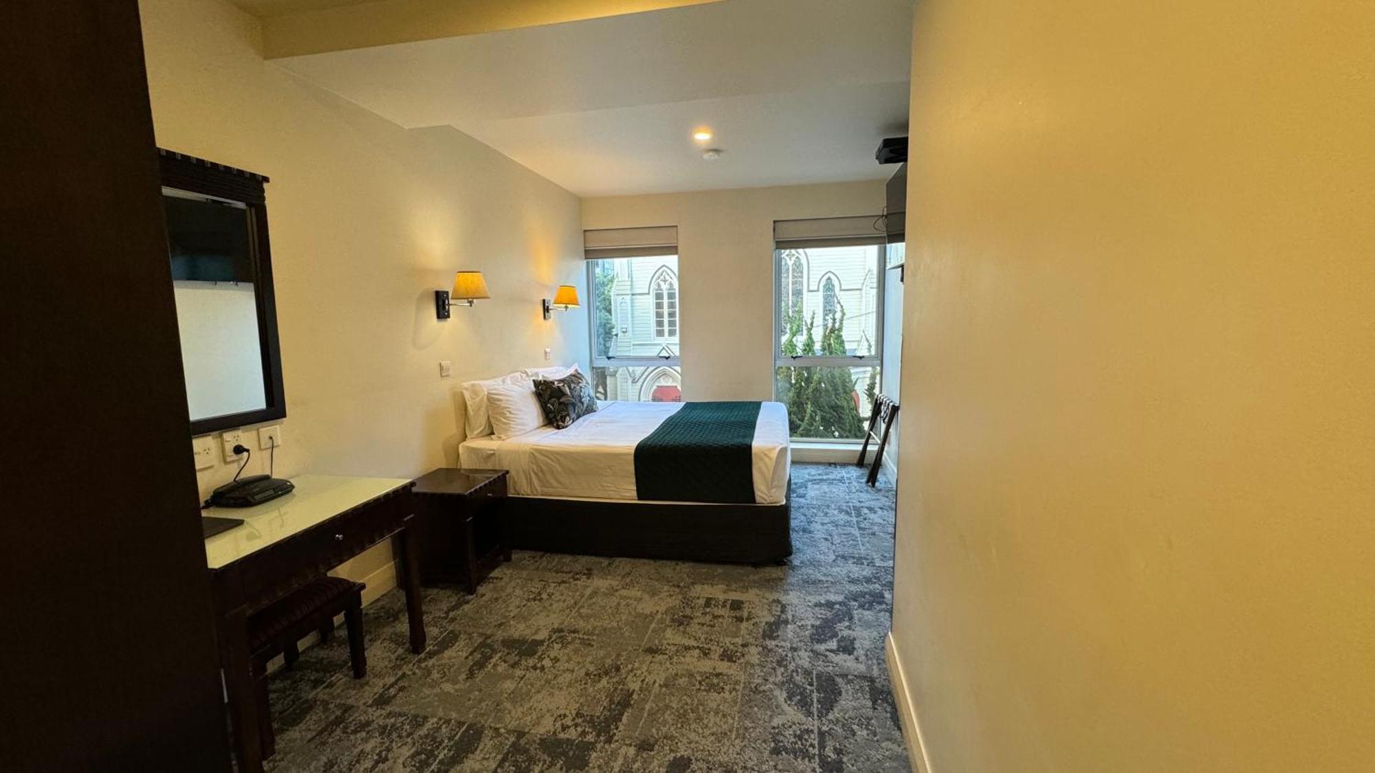 Trinity Hotel Уелингтън Екстериор снимка
